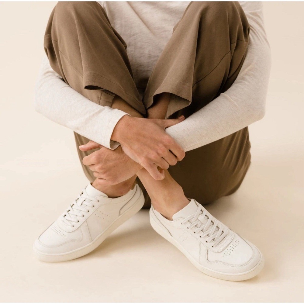 Nisolo Women's 10 Bria Go‎ To Court Sneakers White Leather Lace Up Low Top $160